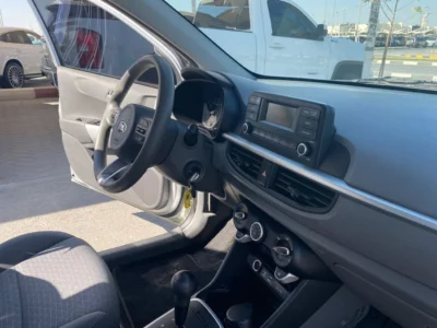 2018 Kia Picanto Top 1.2L Petrol GCC Specs Silver Grey Sedan