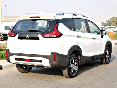 2023 Mitsubishi Xpander Cross Other GCC SPECS Perfect Condition White Black