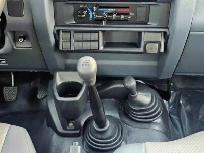 2025 Toyota Land Cruiser 70 4.2L DIESEL M/T 4WD White