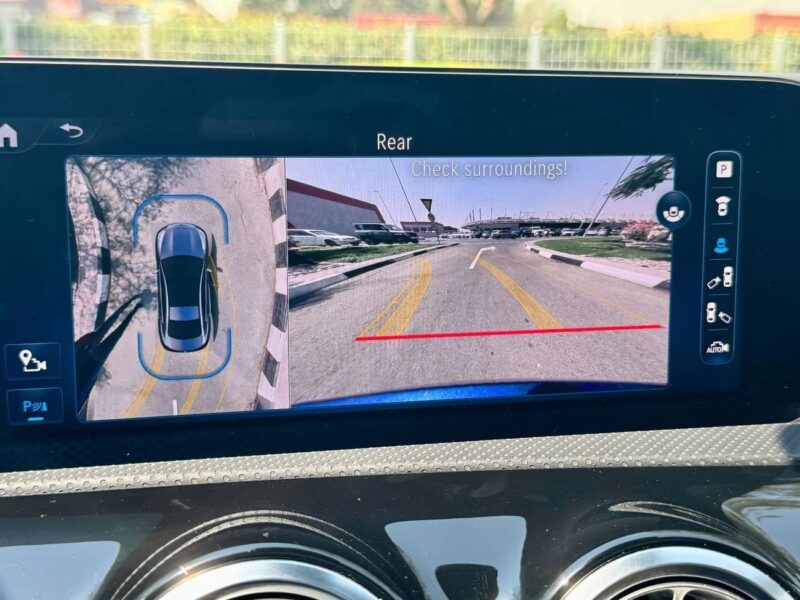 Mercedes-Benz CLA 200 2024 Mercedes-Benz CLA 200 1.6T Blue Tan