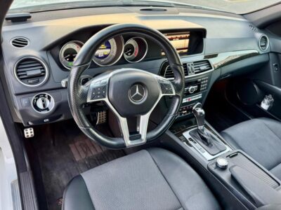 2014 Mercedes-Benz C300 V6 engine 3.5-liter White Grey