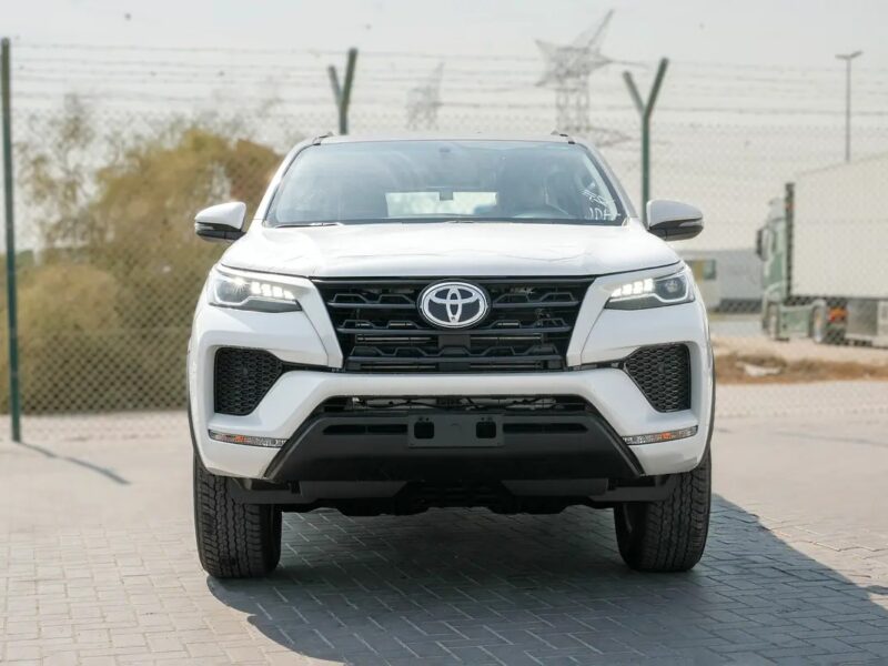 2025 Toyota Fortuner Other 4 Cylinder Engine White Tan
