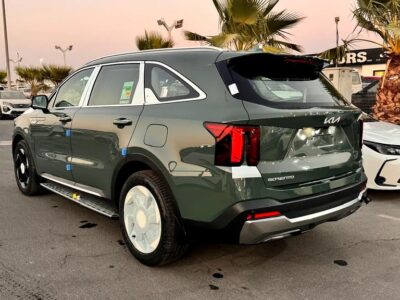 2025 Kia Sorento Full option Hybrid 1.6 Turbo GCC Specs Green White