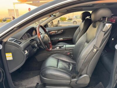 Mercedes Benz CL550 4.6-liter twin-turbocharged V8 2012 Black