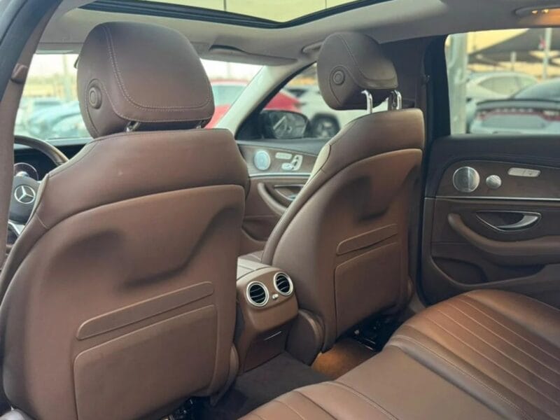 Mercedes-Benz E300 MERCEDES AMG E300 KIT 63 2019