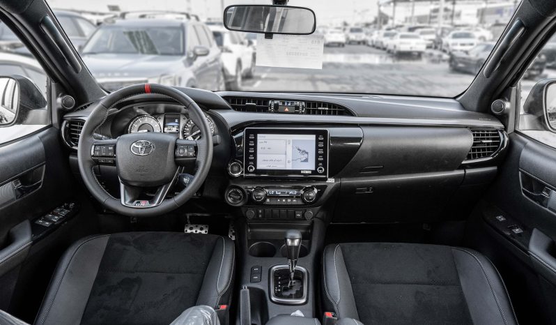 2025 Toyota Hilux GR-Sport Rally Edition 4.0L AT Petrol