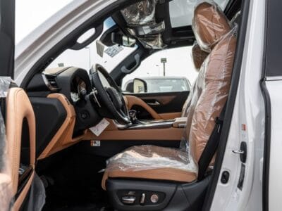 2025 Lexus LX600 Signature 3.5L Petrol AT (Wooden Accent)