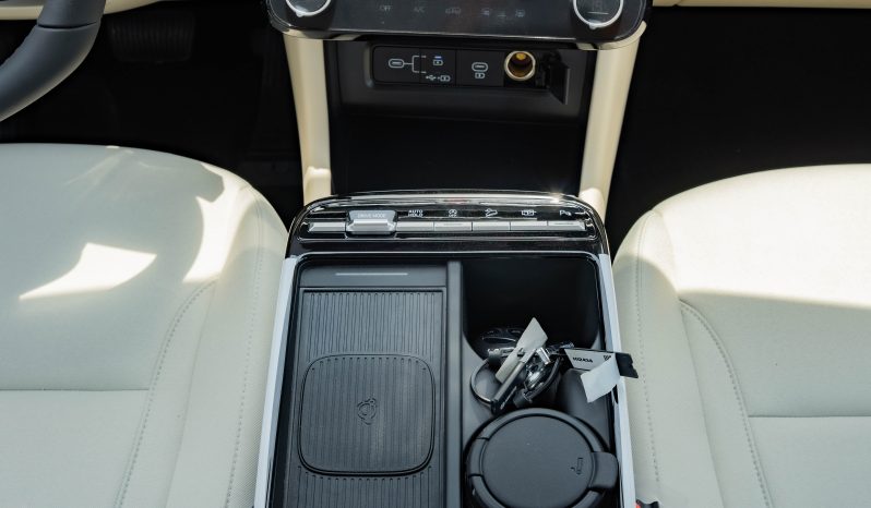 2025 Hyundai Tucson 1.6L Engine AT Petrol (White)