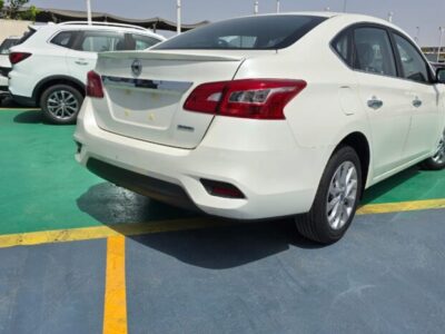 New 2024 Nissan Sentra 2.0-liter 4-Cylinder Engine White Black