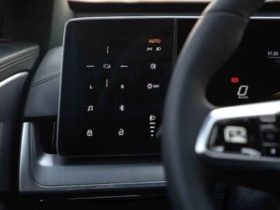 New 2024 MG One 1.5L turbocharged 4-Cylinder Engine White Black