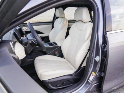 2025 BYD QIN PLUS DM-I BEYOND SMART DRIVING EDITION Hybrid White Beige