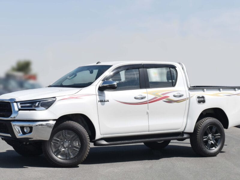 TOYOTA HILUX 2.7L AUTOMATIC TRANSMISSION FULL OPTION WITH BSM MODEL 2025