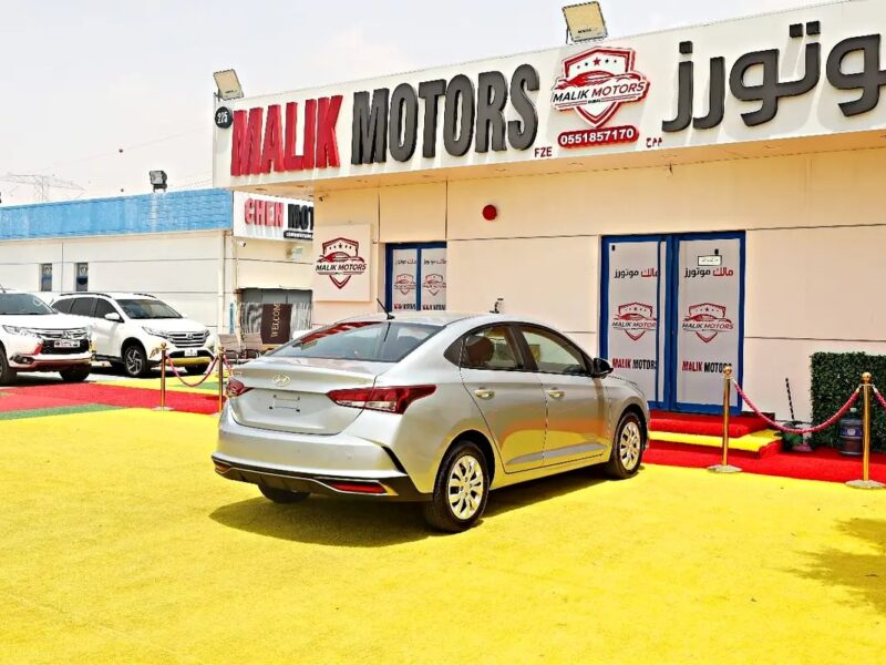 2021 Hyundai Accent GL 4 Cylinder Engine GCC Specs Silver Beige