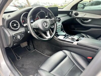 2017 Mercedes-Benz C 200 Turbocharged 16-valve Inline 4-cylinder Silver Black