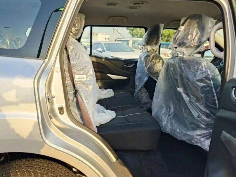 Nissan XTerra NISSAN X-TERRA 4WD SE 2.5L V4 7SEATS AT 2023