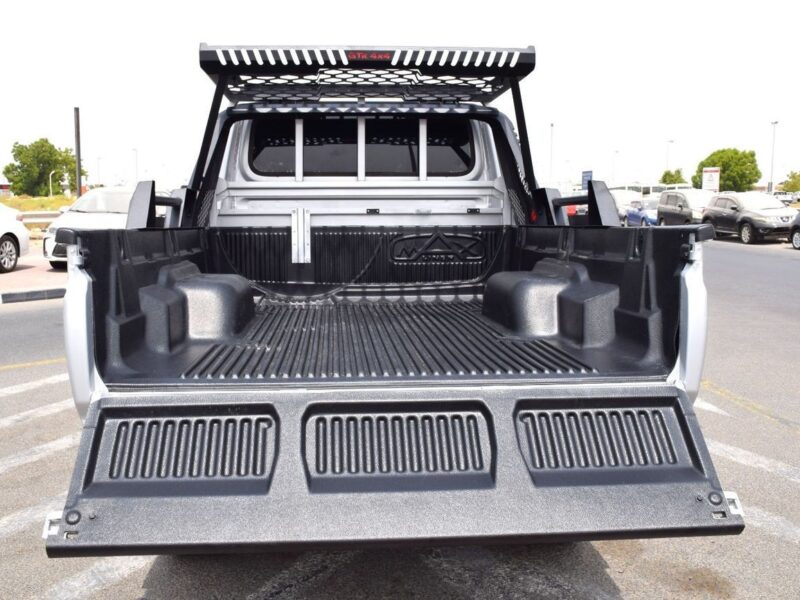 2016 Toyota Land Cruiser Pick Up PICKUP DLX 4.5L RHD Silver Grey