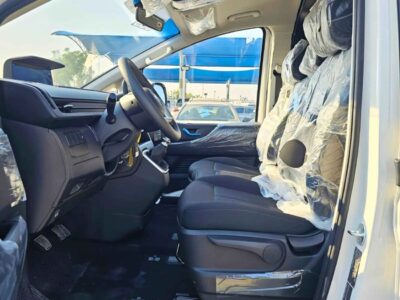 2025 Hyundai Staria CARGO 2.2L V4 DIESEL MANUAL GEAR BOX White Grey