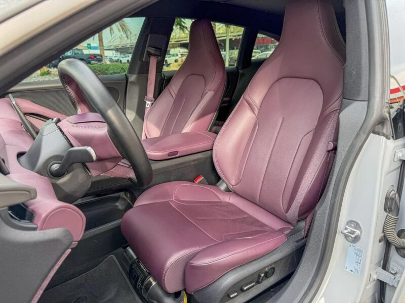 2023 Nio ET5 Nio ET5 Long Range 100 kWh WLTC 580 Km Grey