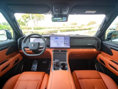 2025 Rox 01 1.5L PLUG-IN HYBRID VIP White Orange