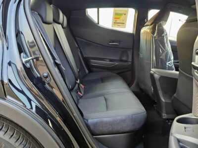 2023 Toyota C-HR LUXURY DUAL TONE 1.8L HYBRID FULL OPTION