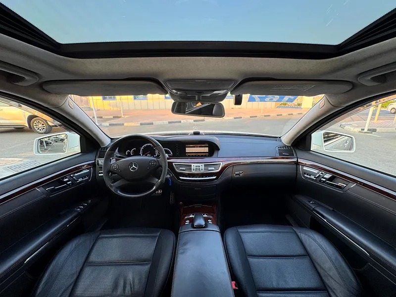 2012 Mercedes-Benz S-Class S 63 AMG in Perfect Condition White Black