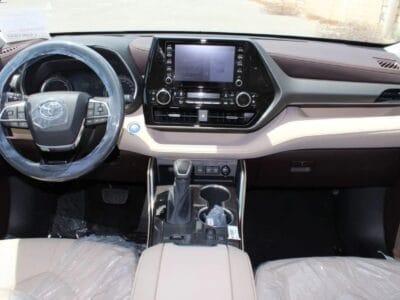 Toyota Highlander TOYOTA HIGHLANDER LIMITED - MODEL 2024