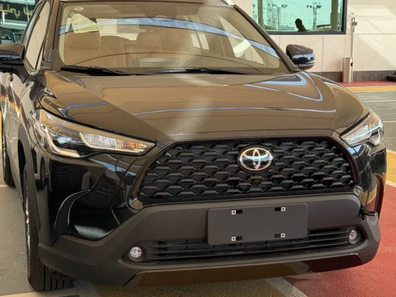 2025 Toyota Corolla Cross HEV 2.0 Engine Full Option Black Orange