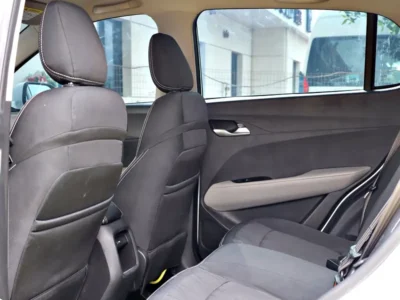 2023 Chevrolet Groove LT 4 Cylinders Engine Petrol GCC Specs White SUV