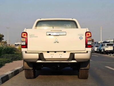 2022 Mitsubishi L200 SPORTERO 2.4L DIESEL MT 4WD White Grey