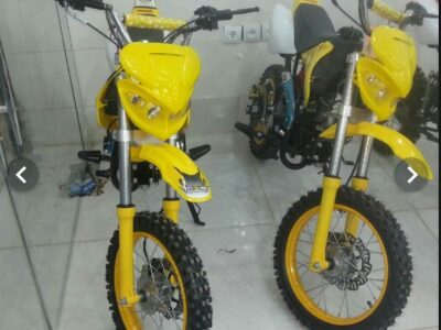 Dirt bike 125CC Electric start and Kick Start 4 stroke Engine Single Cylinder Black