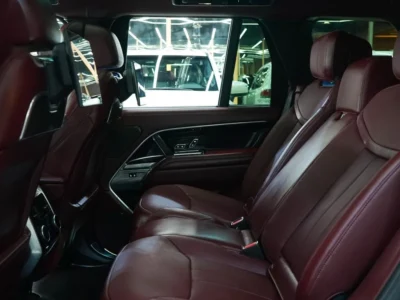 2026 Land Rover Range Rover AUTOBIOGRAPHY 8 Cylinder Black Burgundy