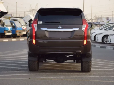 2019 Mitsubishi Pajero Sport Diesel 4x4 SUV Automatic Brown Black