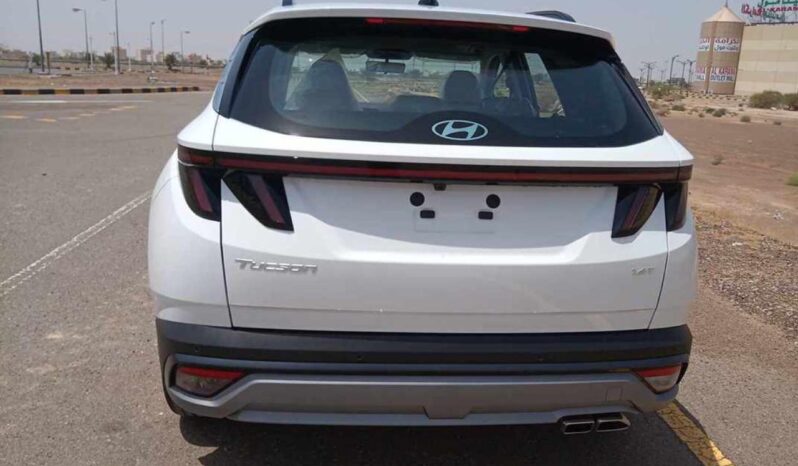 New 2025 Hyundai Tucson 1.6L Turbocharged Engine White