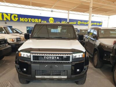 2024 Toyota Prado 2.7 litre 4 Cylinder Engine PETROL BLACK