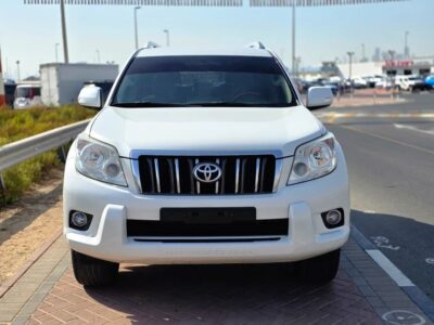 2013 Toyota Prado TXL 4 Cylinder Engine SUV GCC Specs White Beige