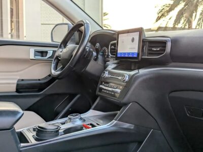 2020 Ford Explorer XLT ECOBOOST GCC IN EXCELLENT CONDITION White Beige