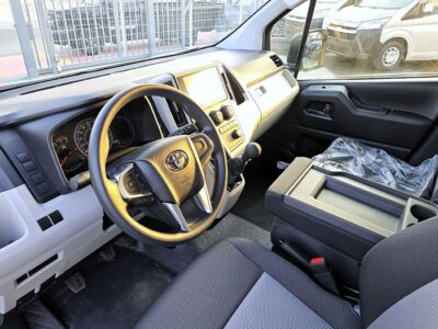 2025 Toyota Hiace Std Roof Newshape 2.8l Diesel MT White Grey