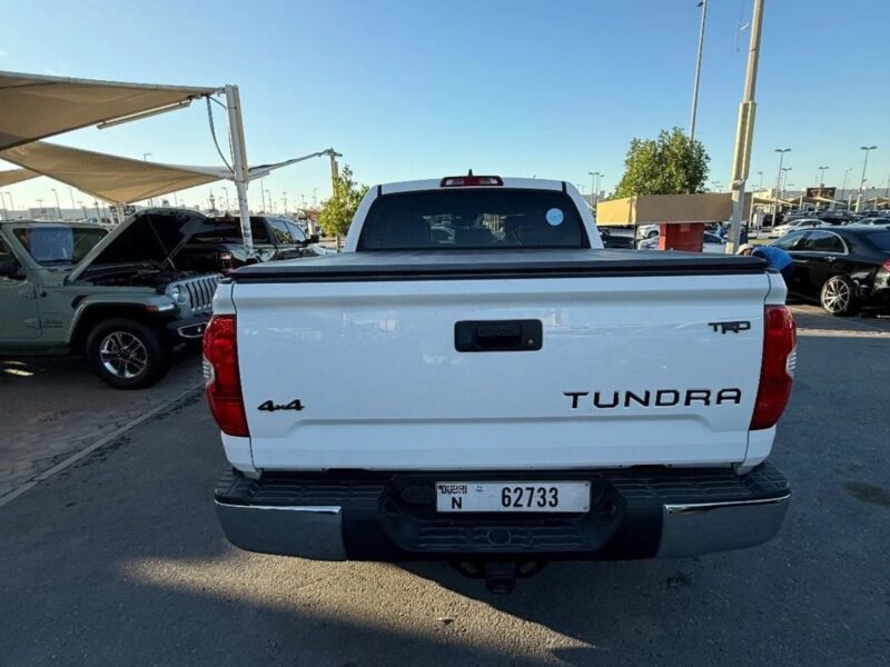 2020 RAM 1500 TRX 6.2 litre 8 Cylinders Engine Petrol White Black