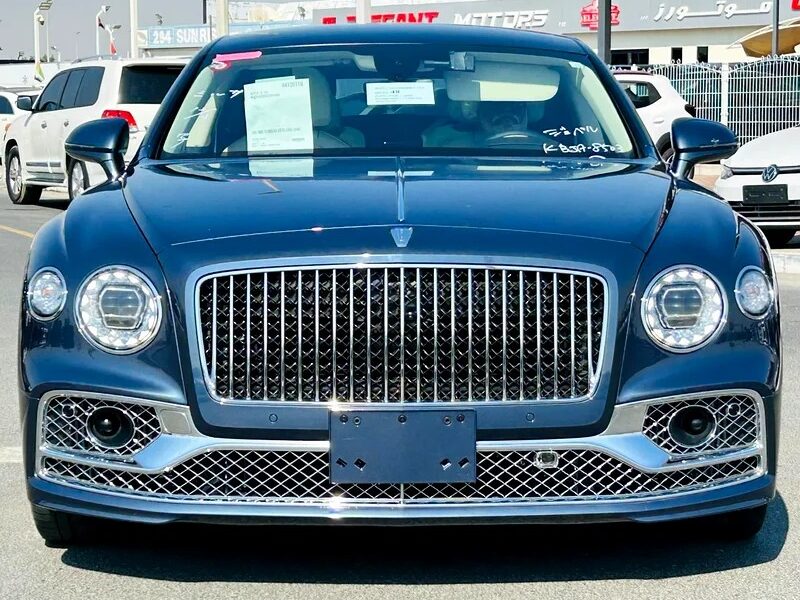 2020 Bentley Flying Spur W12 Neat and Clean Car Blue Beige