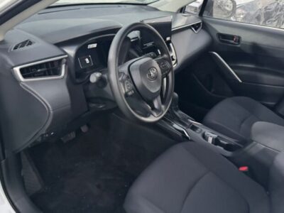 2025 Toyota Corolla Cross 2.0L 4-Cylinder Engine White Black