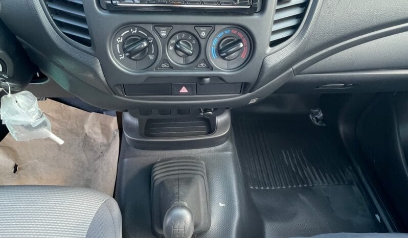 New 2024 Mitsubishi L200 White Manual