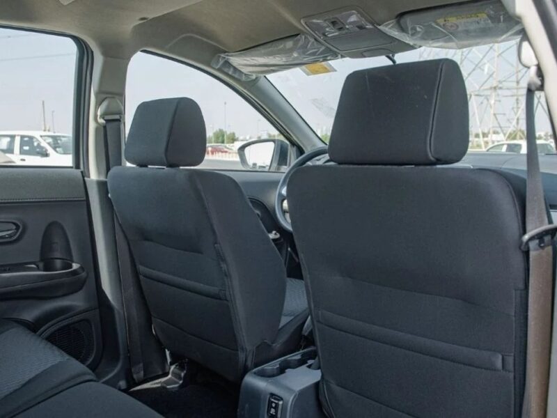 Toyota Rush TOYOTA RUSH 1.5P AT MY2023 Silver-Black