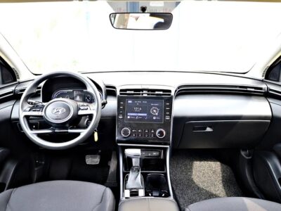 2022 Hyundai Tucson T-GDI Smart 4 Cylinder Engine GCC Specs White Black