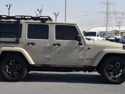 2018 Jeep Wrangler 3.6 litre 6 Cylinder Engine Petrol Beige Black