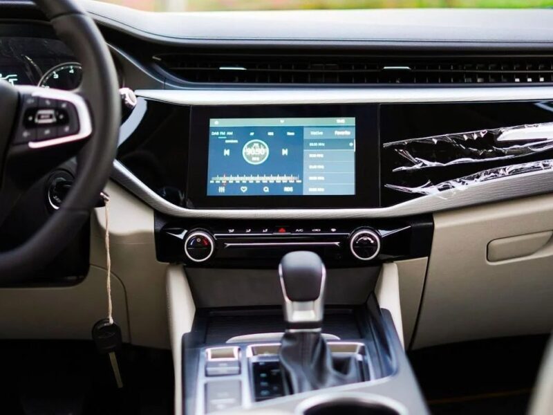 Chery Arrizo 5 2026 Chery Arrizo 5 1.5L FWD Grey Beige GCC Specs