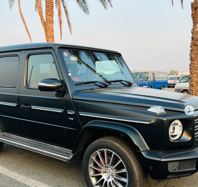2019 MERCEDES BENZ G 550 4.0L biturbo V8 FULL OPTION Black Red