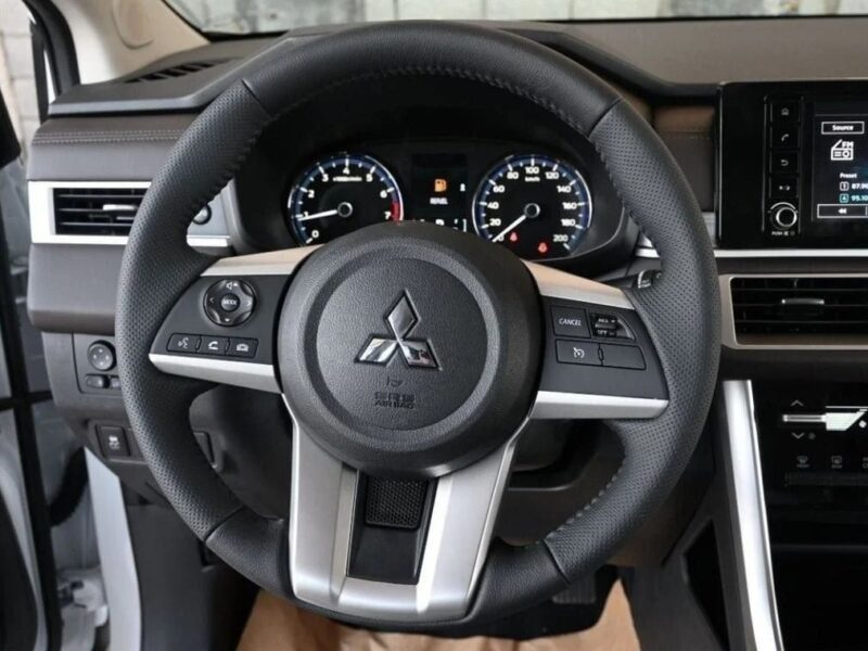 2024 Mitsubishi Xpander MITSUBISHI XPANDER 1.5L PREMIUM A/T PETROL Black