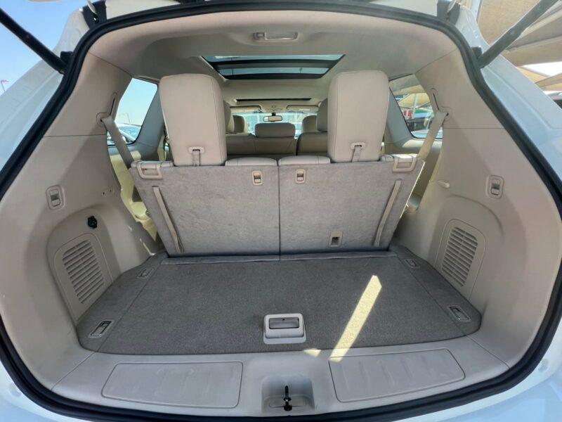 2015 Nissan Pathfinder V6 SV Full Option GCC Specs White Beige