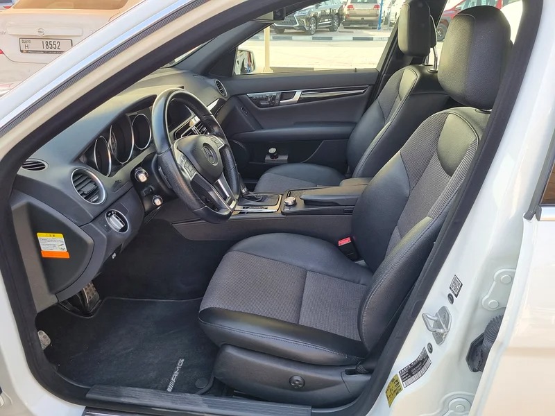 2013 Mercedes-Benz C-Class C350 White Black in Perfect Condition