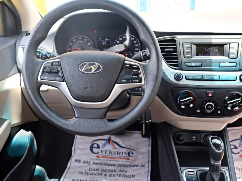 2021 Hyundai Accent GL 4 Cylinder Engine GCC Specs Silver Beige